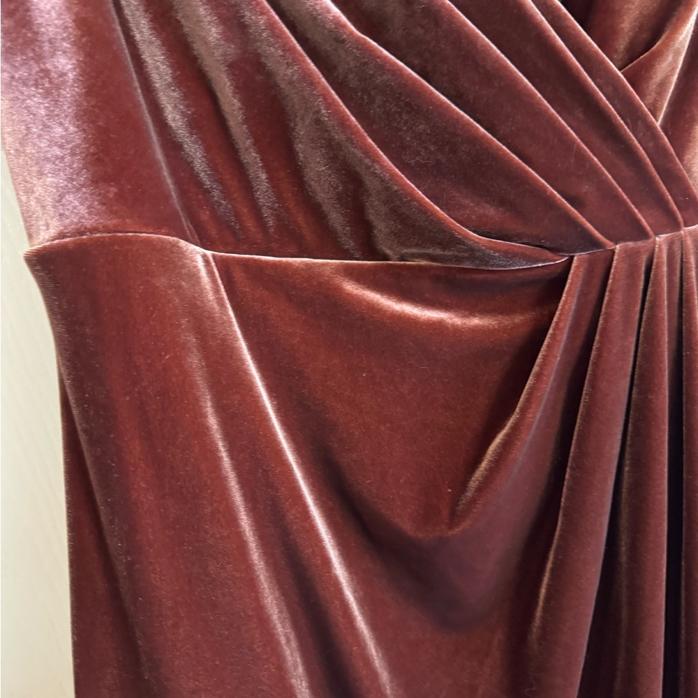 Revelry Deep V-Neck Velvet Maxi Dress in Rich Brown Rust - Picture 3 of 4